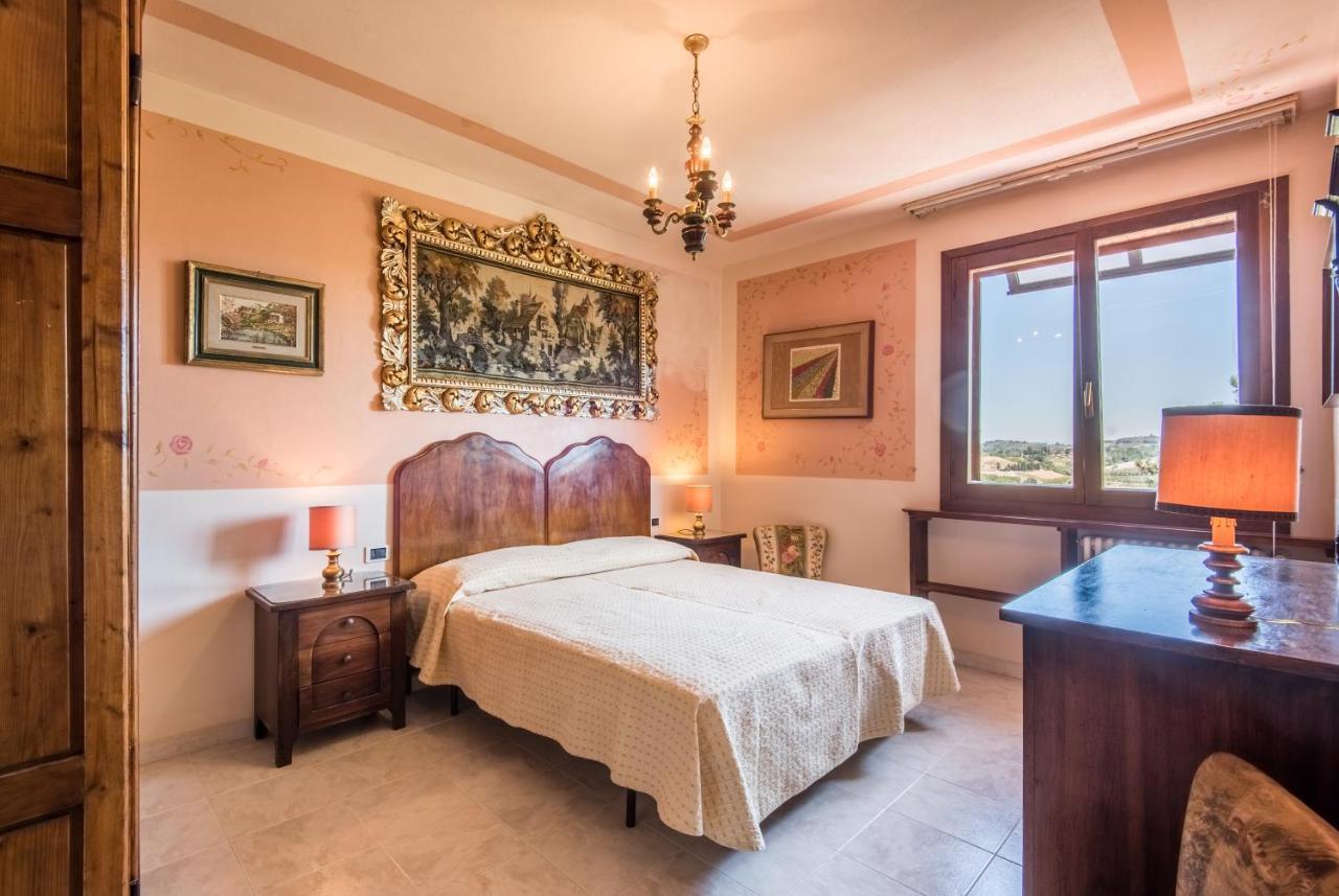 Villa Vanna - Certaldo Vico d'Elsa ภายนอก รูปภาพ