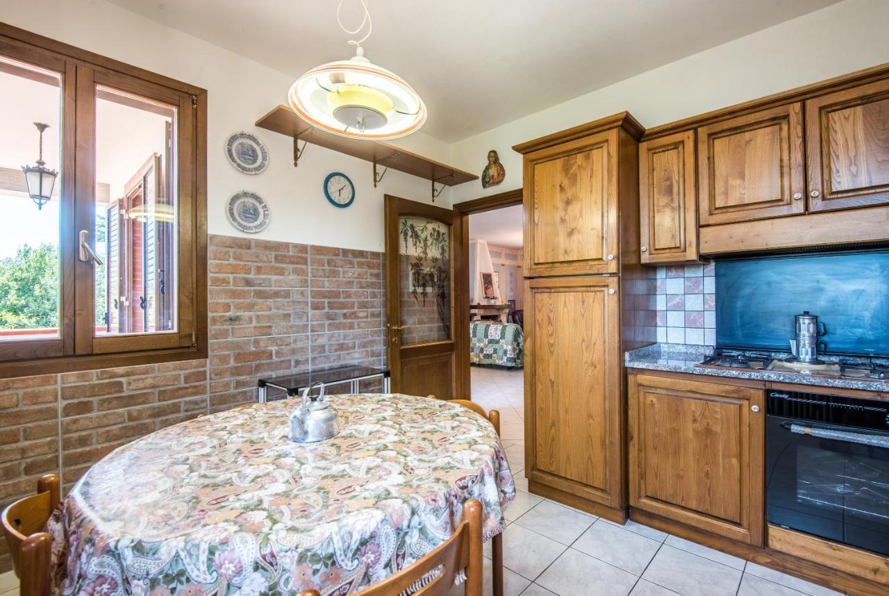 Villa Vanna - Certaldo Vico d'Elsa ภายนอก รูปภาพ